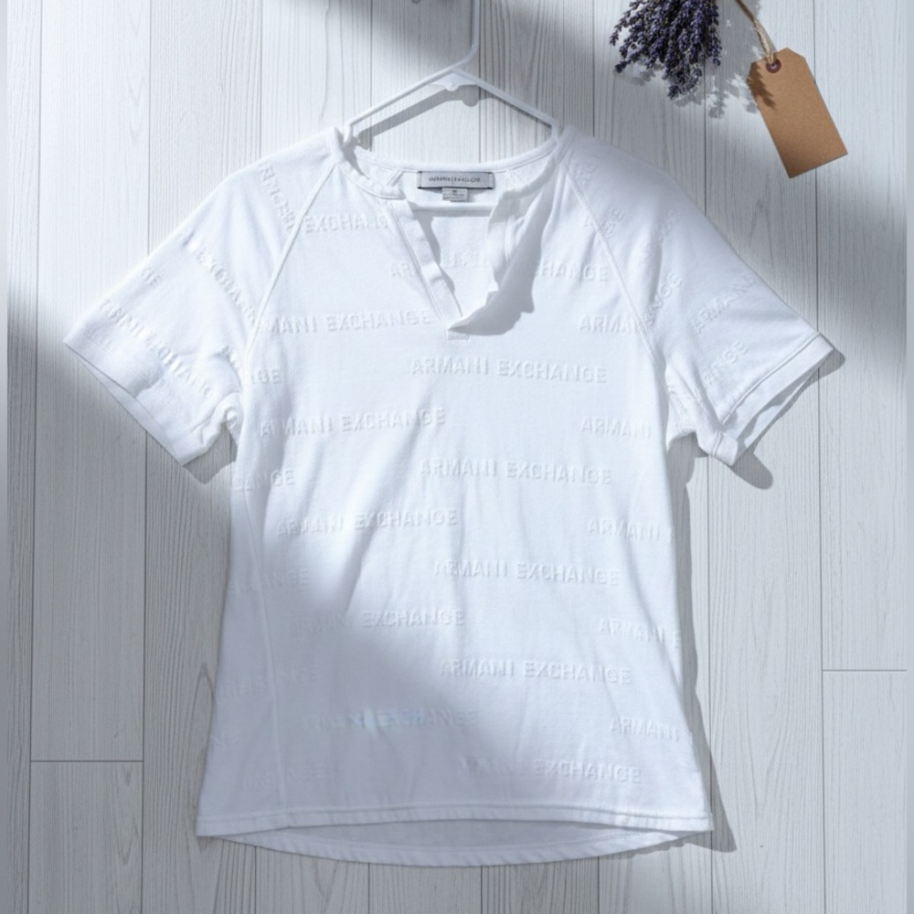 ARMANI EXCHANGE Men’s White Allover Logo Jaquard Notch Neck T-Shirt